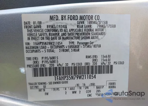 2009 Ford Focus Se z USA, uszkodzony, nr VIN 1FAHP35N79W211054